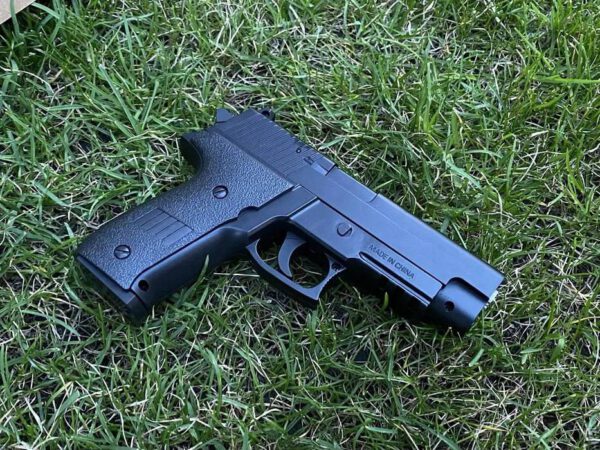 Іграшковий пістолет металевий Cyma ZM23 Original Sig Sauer PRO - Зображення 5