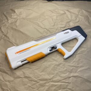 Водяний бластер з автонабором води і підсвіткою