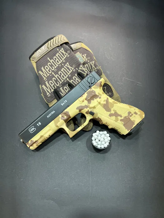 Іграшковий пластиковий пістолет Glock 17 G18 CAMO 6 мм + 500 кульок