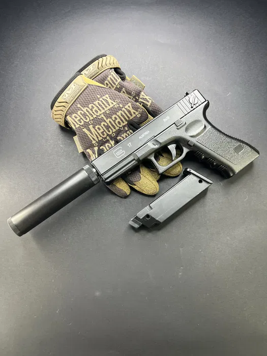 Іграшковий металевий пістолет з глушником Glock 17 C15A+ на кульках 6 мм