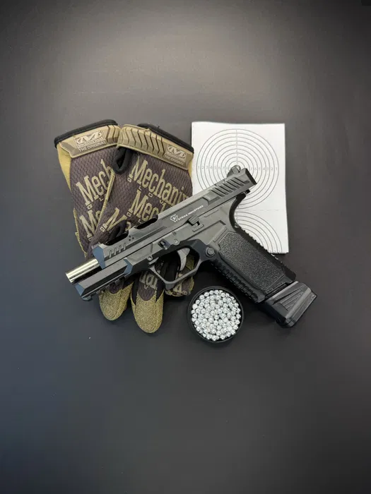 Іграшковий пластиковий пістолет Glock 34 модель K-8SE (на пластикових кульках)