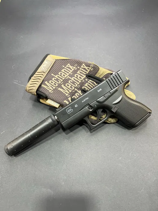 Іграшковий металевий пістолет Глок 43 — C43+