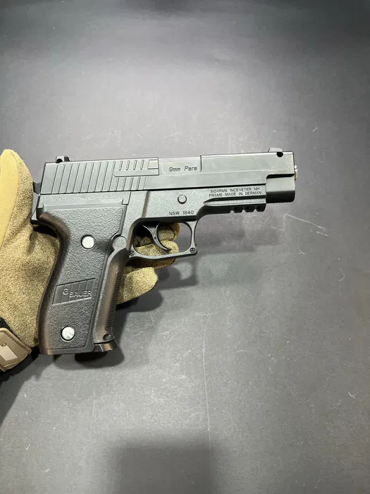 Іграшковий металевий пістолет з глушником Sig Sauer P226 PRO C26+ - Зображення 7